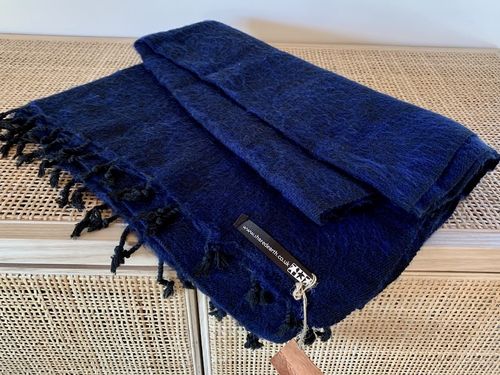 Woollen shawl NEPAL black-blue